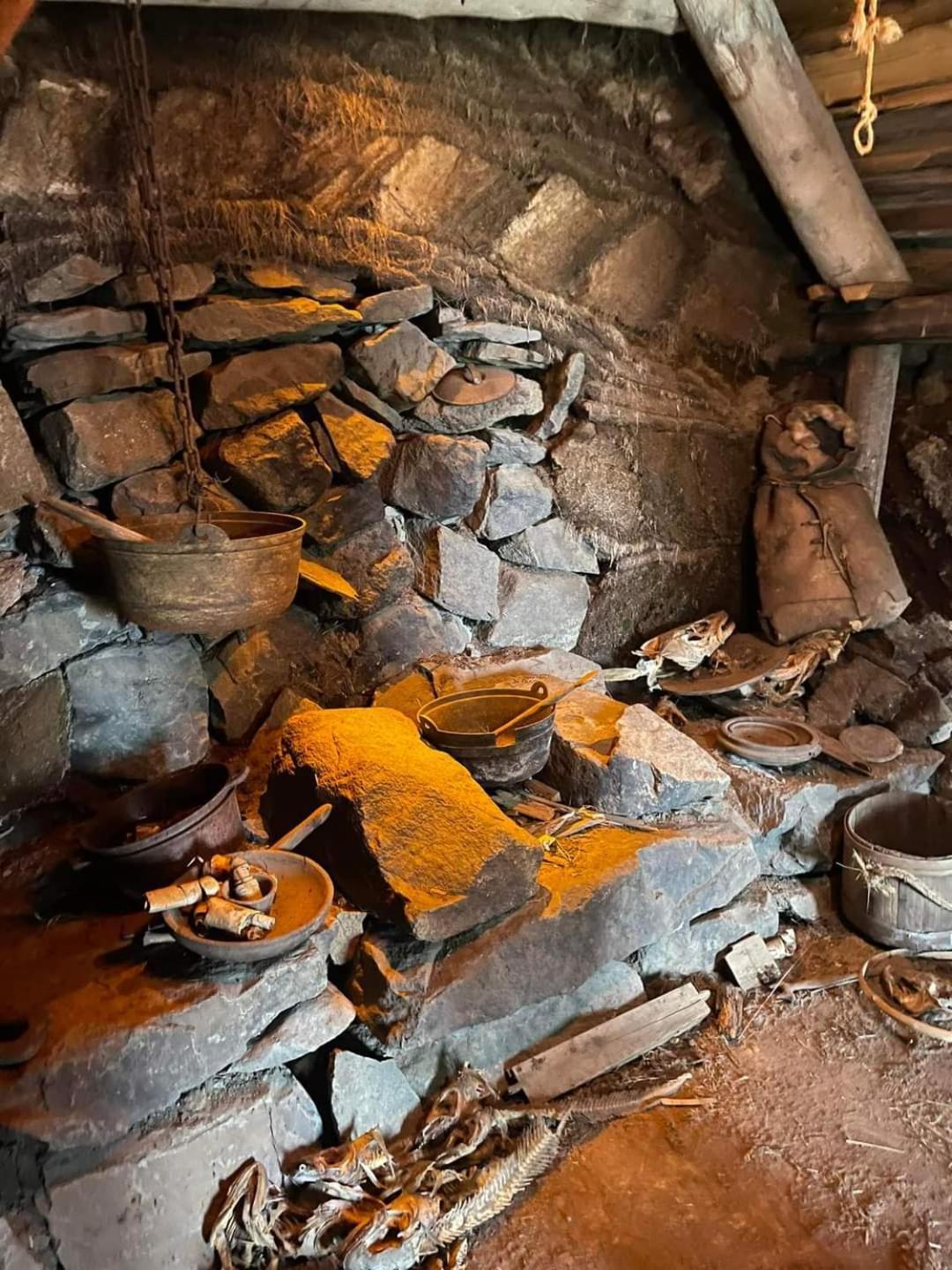 Hotel Laugarholl With Natural Hot Spring Holmavik Exterior foto